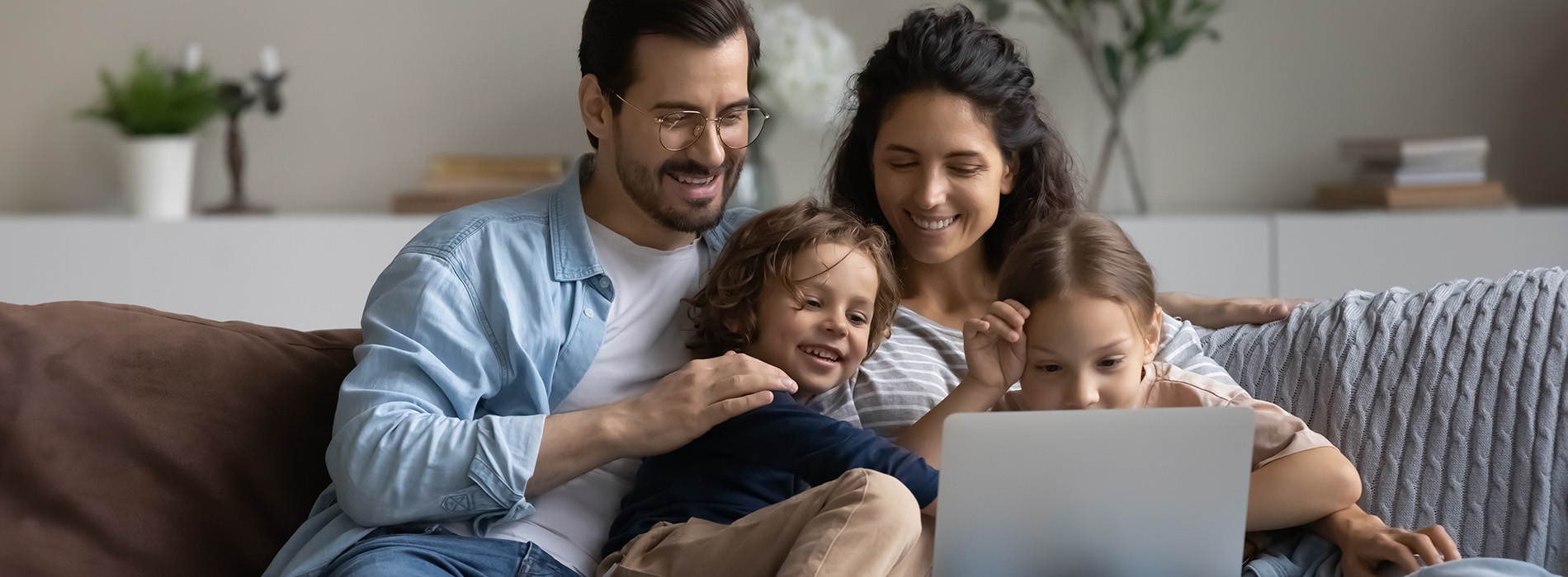 Shalom Blobstein, DMD, PLLC | Space Maintainers, Your Child's First Dental Visit and Digital Impressions