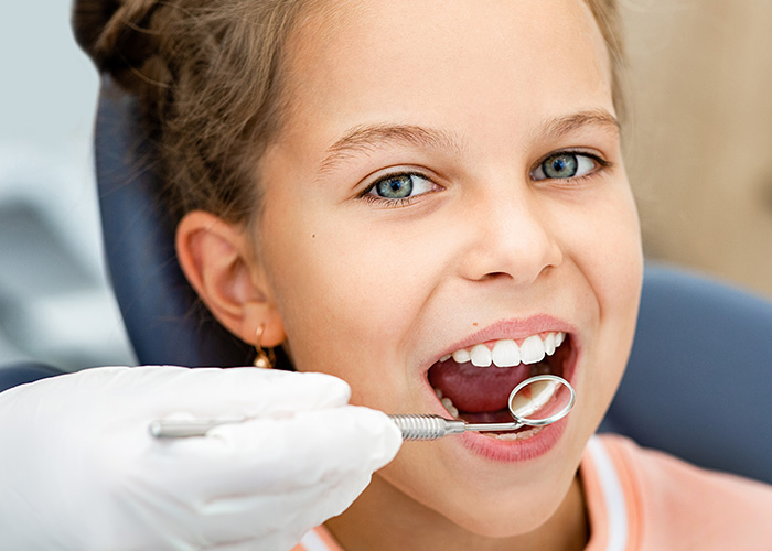 Shalom Blobstein, DMD, PLLC | Space Maintainers, Emergencies and Extractions